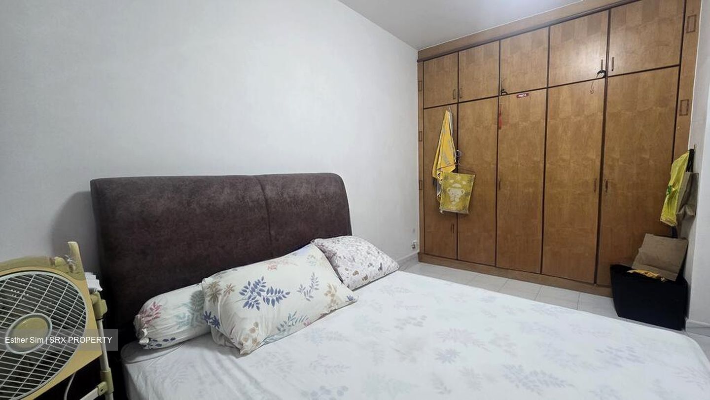 Blk 895 TAMPINES GROVE (Tampines), HDB Executive #515190311